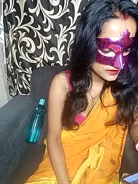 REVA DARLING online show from 22, 6, 2026
