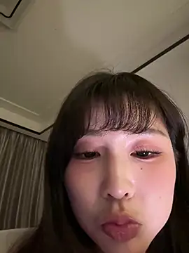 Snapshot of Momoever123456 chatting on 30, 4, 2026 Momoever123456 online show from 30, 4, 2026