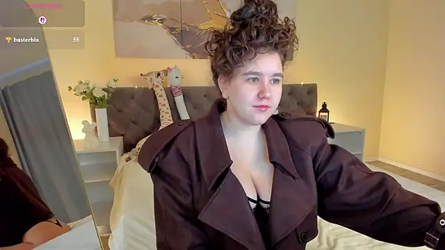 Ariella Sol online show from 19, 5, 2026