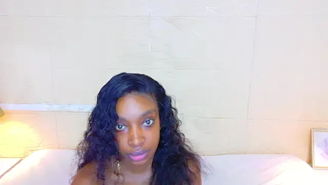 Shamiraa moore online show from 24, 6, 2026