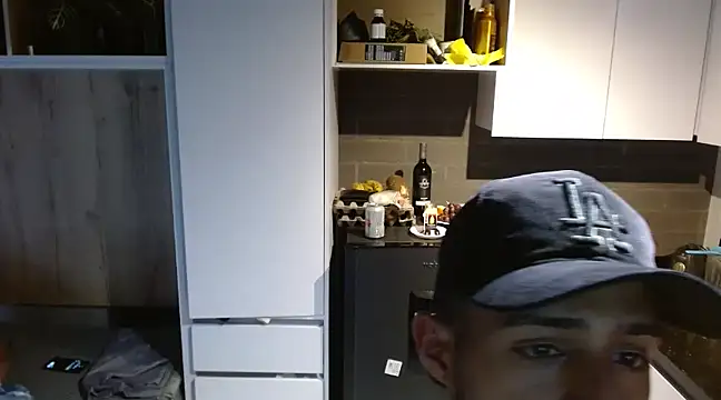 Snapshot of Nathan_Mendoza chatting on 6, 1, 2025 Nathan Mendoza online show from 6, 1, 2025