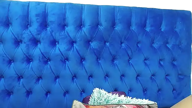 SpicyQueenxxxx online show from 19, 5, 2026