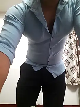Guyinshortss online show from 17, 6, 2026