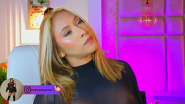 AlessiaLondon online show from 15, 6, 2026