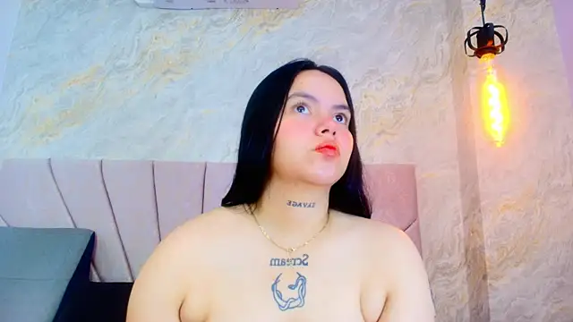 Mia candy 0 online show from 26, 6, 2026