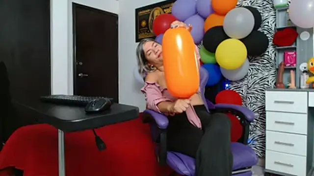 sexy bunny hot online show from 23, 6, 2026