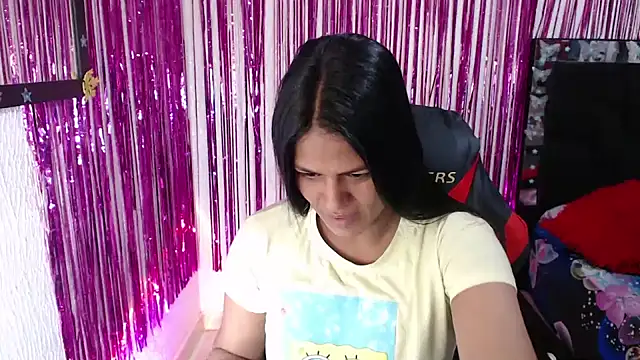 SweetAlmaa online show from 25, 6, 2026
