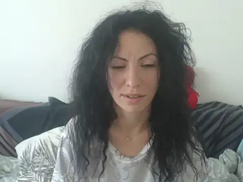 Emmatoo online show from 14, 6, 2026