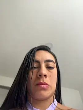 LauraCadwell online show from 23, 6, 2026