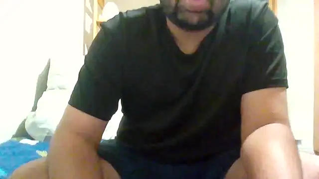 whoreboi98 online show from 18, 6, 2026