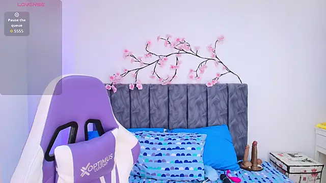 Sophiee Velvet online show from 12, 6, 2026