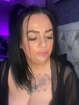 MissEssex online show from 30, 1, 2025