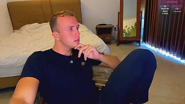 tommy cumfinger online show from 17, 6, 2026