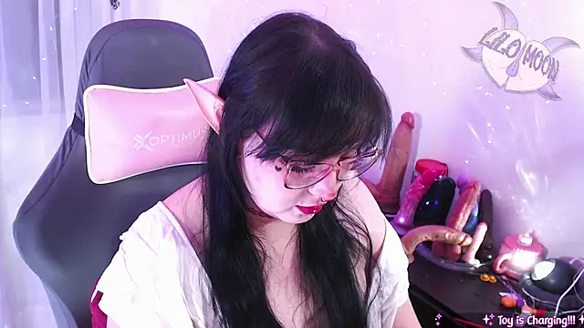 LiloMoon69 online show from 18, 5, 2026