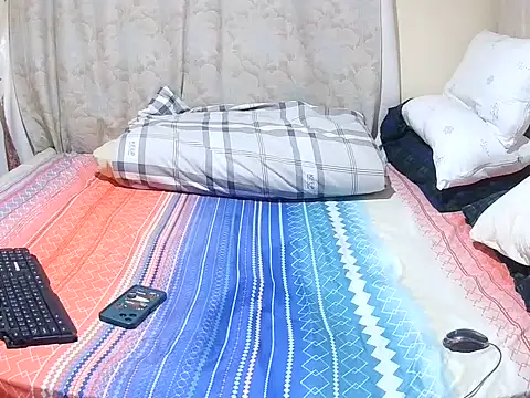 slender sweet online show from 14, 6, 2026