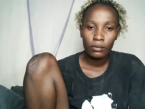 juiccypussy online show from 2, 6, 2026