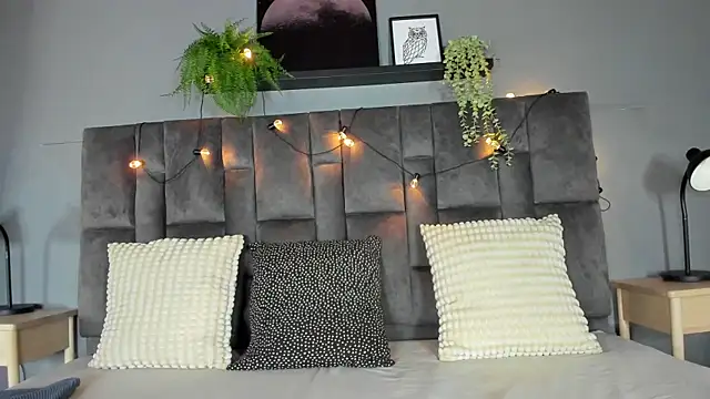 AmbarHills 1 online show from 13, 6, 2026