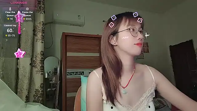 Lili 666 online show from 21, 6, 2026