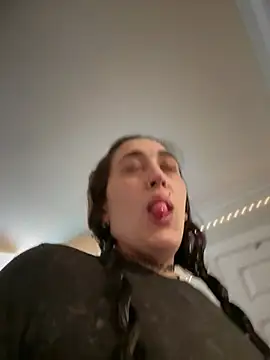 ThicBunz online show from 9, 6, 2026