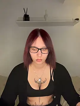 TheRealNyxa online show from 12, 5, 2026