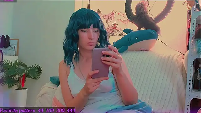 Toxic Ellies online show from 4, 6, 2026