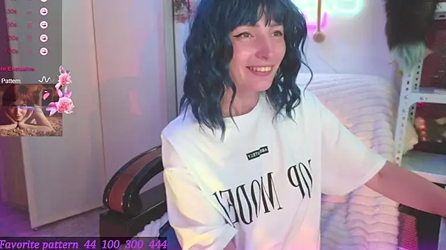Toxic Ellies online show from 21, 6, 2026