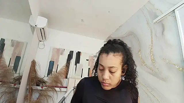 flavia cruz online show from 17, 6, 2026