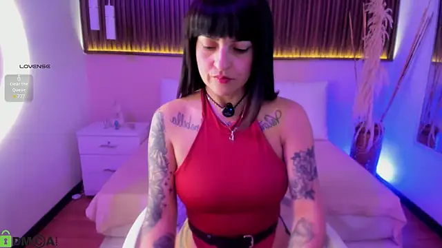Liz grey  online show from 12, 6, 2026