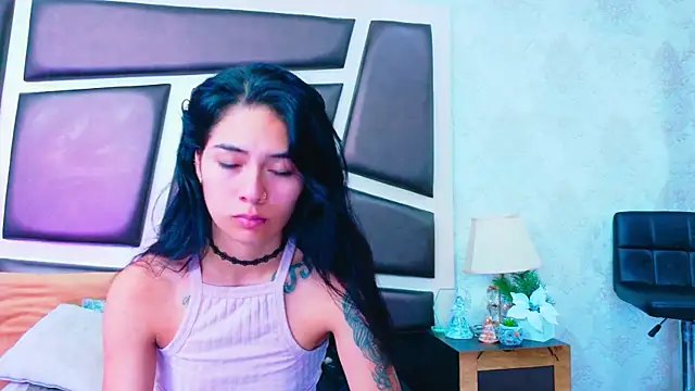 NicoleEsposito online show from 15, 6, 2026
