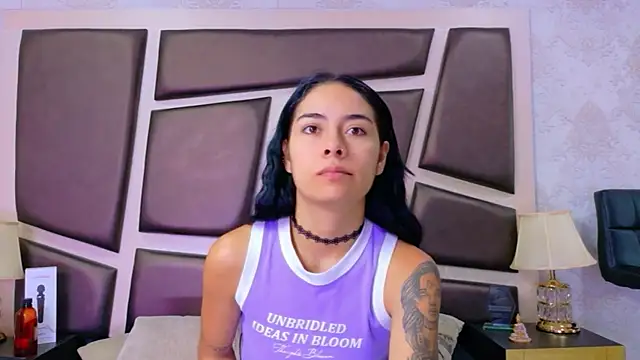 NicoleEsposito online show from 20, 6, 2026