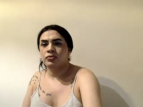 Dulce hot 23  online show from 27, 5, 2026
