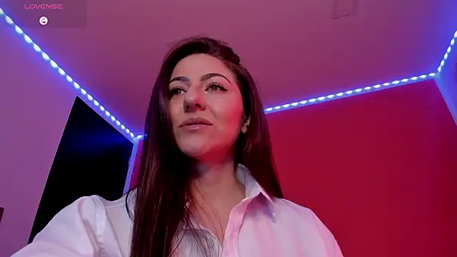 Snapshot of Ich_Bin_Julia chatting on 8, 6, 2026 Ich Bin Julia online show from 8, 6, 2026