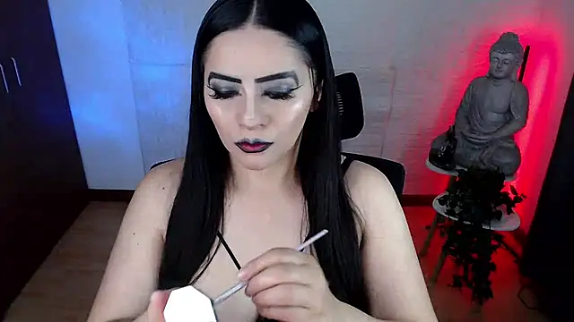 GODDESS EVANS online show from 26, 6, 2026