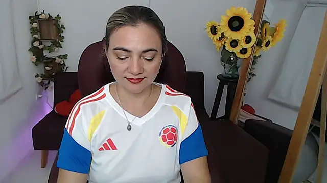 Ghada milf online show from 17, 6, 2026