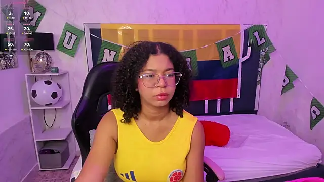 MilaHall  online show from 18, 6, 2026