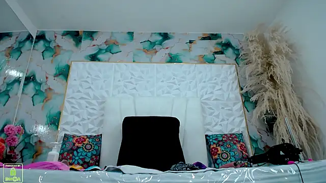 ElizabethSweet  online show from 13, 6, 2026