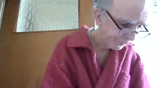 Snapshot of mariusica1@xh chatting on 18, 5, 2026 mariusica1xh online show from 18, 5, 2026