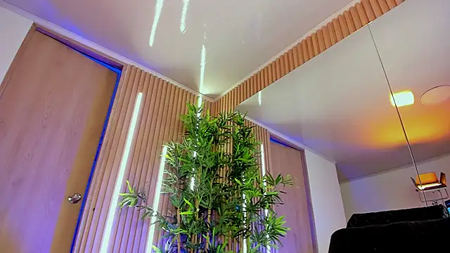 EviePhoenix online show from 12, 6, 2026