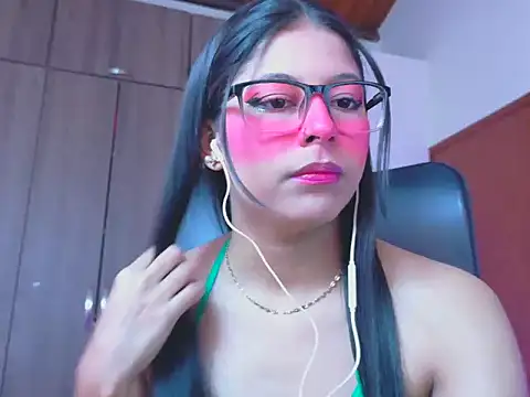  ALLYSON18  online show from 13, 6, 2026