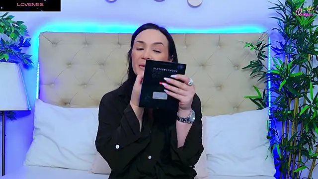 DaliyaArabian online show from 5, 6, 2026