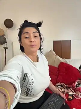 karenlennox1 online show from 19, 5, 2026