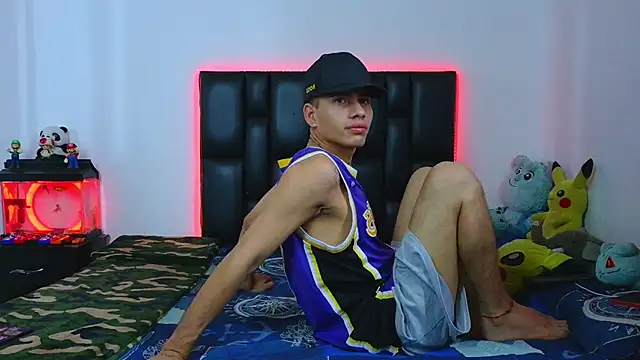 Brutal Sex Fucking online show from 21, 5, 2026