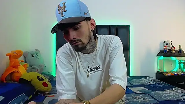 Brutal Sex Fucking online show from 23, 6, 2026