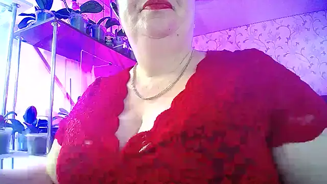  Sweet Woman online show from 15, 6, 2026