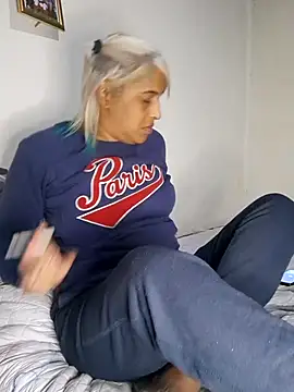 Goodgirlsue 77 online show from 13, 6, 2026
