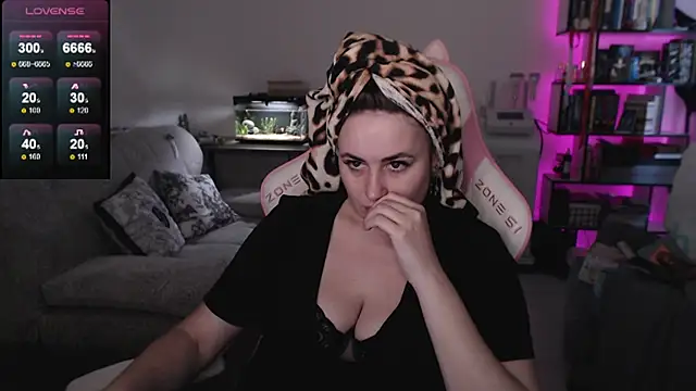 SexyWitch 666 online show from 8, 6, 2026