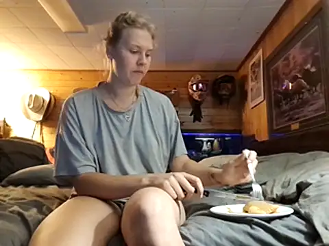 Ryan and Aurora online show from 9, 6, 2026