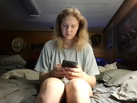 Ryan and Aurora online show from 11, 6, 2026