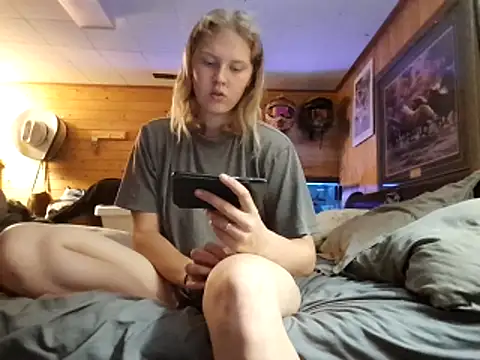 Ryan and Aurora online show from 15, 6, 2026