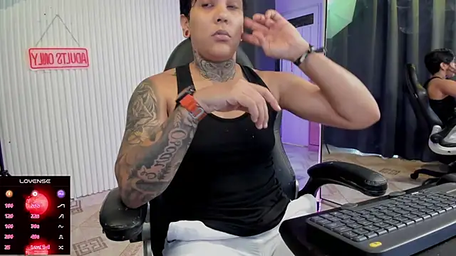 ZhoeStrong online show from 13, 6, 2026